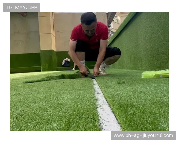 围绕泰达足球场草坪被严重糟蹋的事件深度剖析其背后管理问题现象